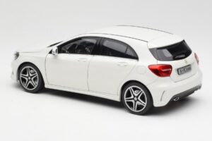 Mercedes A-Class W176 Cirrus White Norev 1:18 B66960126 Diecast - image 7 of 8