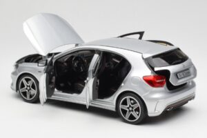 Mercedes A-Class W176 Polar Silver Norev 1:18 B66960139 Diecast - image 5 of 8