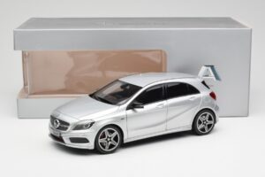 Mercedes A-Class W176 Polar Silver Norev 1:18 B66960139 Diecast - image 8 of 8