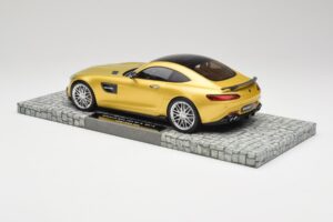 Mercedes Brabus AMG GT S C190 600 Desert Gold Minichamps 1:18 107032522 Diecast - image 5 of 6