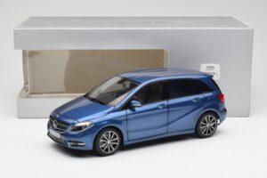 Mercedes B-Class W246 Lotus Blue Metallic Norev 1:18 B66961410 Diecast - image 8 of 8