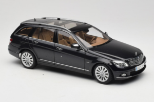 Mercedes C-Class W204 Estate Obsidian Black AUTOart 1:18 B66962349 Diecast - image 6 of 8