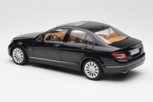 Mercedes C-Class W204 Obsidian Black AUTOart 1:18 B66962365 Diecast - image 7 of 8