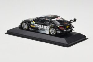 Mercedes C-Class W204 #4 Team AMG Mercedes R. Schumacher DTM 2009 Minichamps 1:43 400093904 Diecast - image 3 of 4