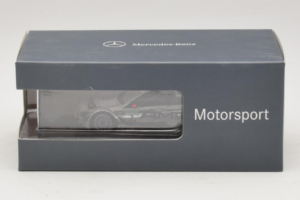 Mercedes C204 #7 J. Green DTM 2010 Minichamps 1:43 B66960137 Diecast - image 4 of 4