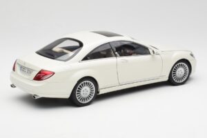 Mercedes CL500 C216 Calcit White AUTOart 1:18 B66962341 Diecast - image 3 of 8