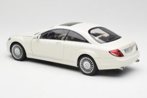 Mercedes CL500 C216 Calcit White AUTOart 1:18 B66962341 Diecast - image 7 of 8
