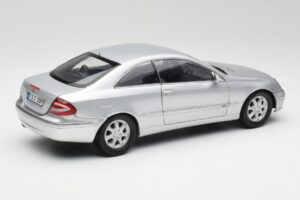 Mercedes CLK 500 C209 Silver Kyosho 1:18 B66962144 Diecast - image 3 of 8