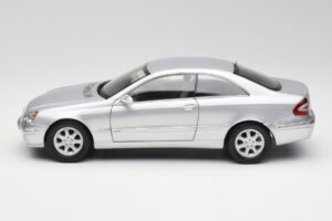 Mercedes CLK 500 C209 Silver Kyosho 1:18 B66962144 Diecast - image 4 of 8