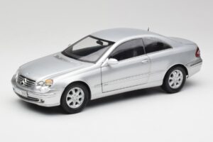 Mercedes CLK 500 C209 Silver Kyosho 1:18 B66962144 Diecast
