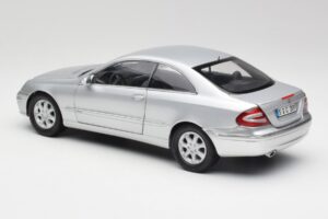 Mercedes CLK 500 C209 Silver Kyosho 1:18 B66962144 Diecast - image 7 of 8