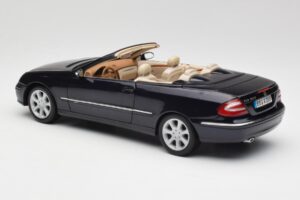 Mercedes CLK 500 W209 Cabriolet Dark Blue Metallic Kyosho 1:18 B66962174 Diecast - image 8 of 9