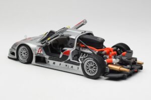 Mercedes CLK GTR #11 Warsteiner AMG FIA GT 1997 Maisto 1:18 B66005232 Diecast - image 5 of 8