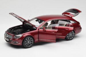 Mercedes CLS Shooting Brake X218 Thulite Red Norev 1:18 B66960116 Diecast - image 2 of 8