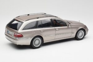 Mercedes E320 CDI W210 Estate Cubanite Silver Kyosho 1:18 B66962188 Diecast - image 3 of 8