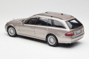 Mercedes E320 CDI W210 Estate Cubanite Silver Kyosho 1:18 B66962188 Diecast - image 7 of 8