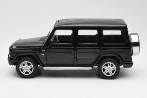 Mercedes G 500 W463 Black Dealer Edition AUTOart 1:18 B66962143 Diecast - image 4 of 8