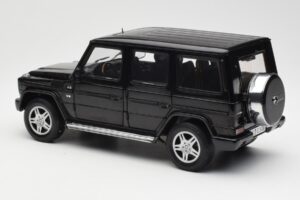 Mercedes G 500 W463 Black Dealer Edition AUTOart 1:18 B66962143 Diecast - image 7 of 8