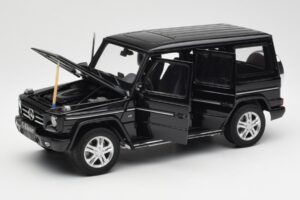 Mercedes G500 W463 Black AUTOart 1:18 76216 Diecast - image 2 of 8