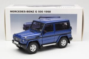 Mercedes G500 W463 SWB Blue AUTOart 1:18 76114 Diecast - image 8 of 8