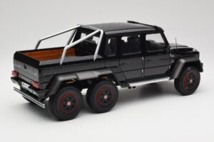 Mercedes AMG G63 W463 6x6 Gloss Black AUTOart 1:18 76306 Composite - image 3 of 8