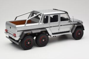 Mercedes AMG G63 W463 6x6 Iridium Silver AUTOart 1:18 76301 Composite - image 3 of 8