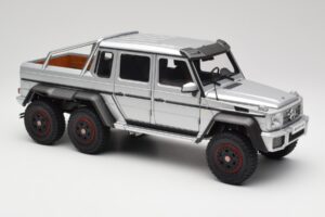 Mercedes AMG G63 W463 6x6 Iridium Silver AUTOart 1:18 76301 Composite - image 6 of 8