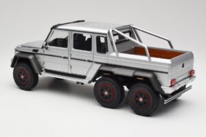 Mercedes AMG G63 W463 6x6 Iridium Silver AUTOart 1:18 76301 Composite - image 7 of 8