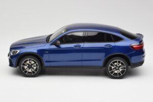 Mercedes AMG GLC 43 Coupe Brilliant Blue GT Spirit 1:18 B66960468 Resin - image 3 of 6