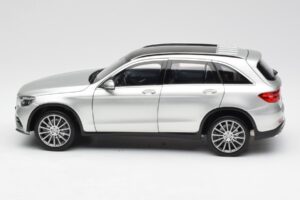 Mercedes GLC X253 Iridium Silver Norev 1:18 B66960363 Diecast - image 4 of 8