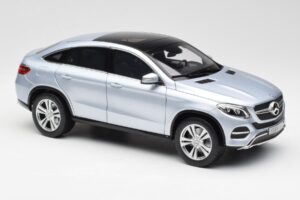 Mercedes GLE Coupe C292 Diamond Silver Norev 1:18 B66960358 Diecast - image 6 of 8