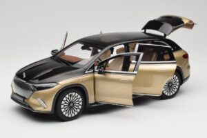 Mercedes Maybach EQS 680 V297 Beige NZG 1:18 B66960592 Diecast - image 2 of 8
