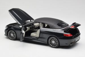 Mercedes S-Class Cabriolet A217 Magnetite Black Metallic Norev 1:18 B66960354 Diecast - image 5 of 8
