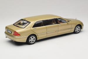 Mercedes S-Class W220 Pullman Gold Metallic Sun Star 1:18 4113 Diecast - image 3 of 8