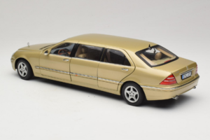 Mercedes S-Class W220 Pullman Gold Metallic Sun Star 1:18 4113 Diecast - image 7 of 8