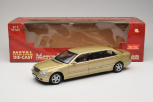 Mercedes S-Class W220 Pullman Gold Metallic Sun Star 1:18 4113 Diecast - image 8 of 8