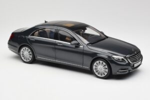 Mercedes S-Class W222 Blue Anthracite Metallic Norev 1:18 B66960157 Diecast - image 6 of 8
