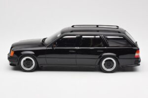 Mercedes 300 TE AMG S124 Black Otto 1:18 OT147 Resin - image 3 of 6