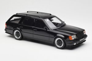 Mercedes 300 TE AMG S124 Black Otto 1:18 OT147 Resin - image 4 of 6
