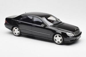 Mercedes AMG S55 W220 Black Otto 1:18 OT832 Resin - image 4 of 6