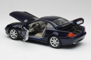 Mercedes SL 500 R230 Blue Maisto 1:18 B66962126 Diecast - image 5 of 8