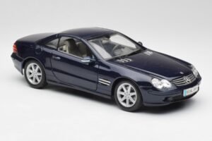 Mercedes SL 500 R230 Blue Maisto 1:18 B66962126 Diecast - image 6 of 8