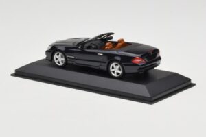 Mercedes SL R230 Black Minichamps 1:43 B66961922 Diecast - image 3 of 4