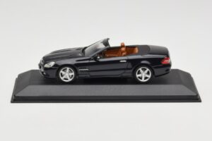 Mercedes SL R230 Black Minichamps 1:43 B66961922 Diecast