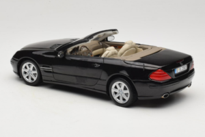 Mercedes SL R129 Black Minichamps 1:18 B66962171 Diecast - image 9 of 11