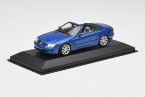 Mercedes SL R230 Tanzanite Blue Minichamps 1:43 B66962250 Diecast - image 2 of 4