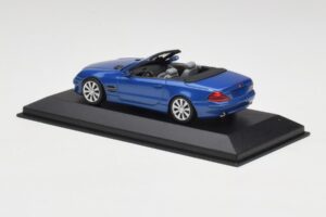 Mercedes SL R230 Tanzanite Blue Minichamps 1:43 B66962250 Diecast - image 3 of 4