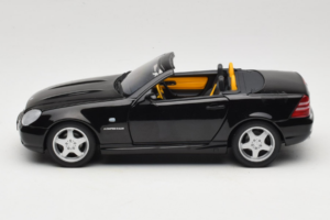 Mercedes SLK R170 230 AMG Black Minichamps 1:18 B66960004 Diecast - image 4 of 9
