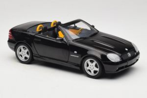Mercedes SLK R170 230 AMG Black Minichamps 1:18 B66960004 Diecast - image 7 of 9