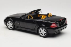 Mercedes SLK R170 230 AMG Black Minichamps 1:18 B66960004 Diecast - image 8 of 9